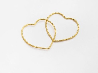 925 Sterling Silver 24k Gold Vermeil Style Diamond Cut Heart Links, Connectors 25x1 mm.