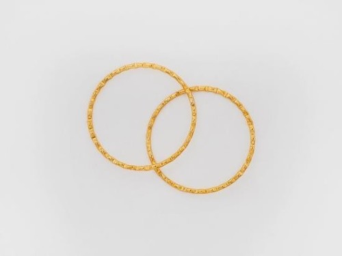 2 of 925 Sterling Silver Gold Vermeil Style Hammered Circle Closed Rings 24x1mm.