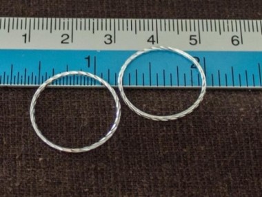 925 Sterling Silver Twisted Closed Circle Rings , Connectors 20x1mm.