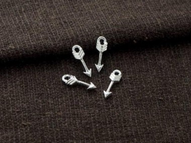 4 of 925 Sterling Silver Arrow Charms 3x9 mm., small charms