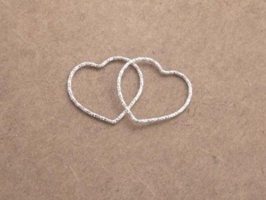 925 Sterling Silver Diamond Cut Heart Links, Connectors 20x1 mm.