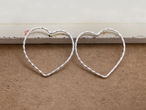 2 of 925 Sterling Silver Diamond Cut Heart Links, Connectors 25x1 mm.