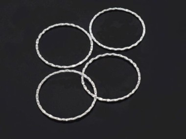 925 Sterling Silver Hammered Circle Closed Rings, Connectors 28.5x1.2mm.