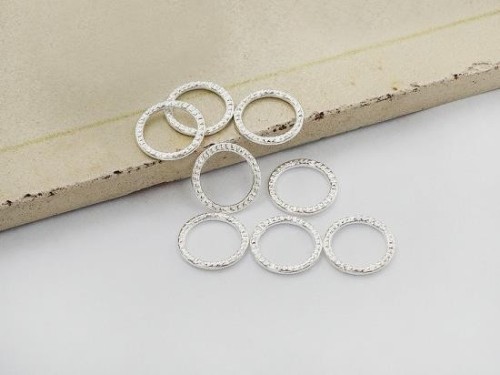 8 of 925 Sterling Silver Textured Circle Closed Rings, Connectors 9mm.