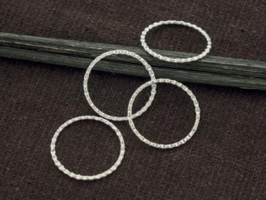 925 Sterling Silver Textured Circle Closed Rings, Connectors 18x1mm.