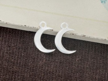 925 Sterling Silver Crescent Moon Pendants 10x12 mm.