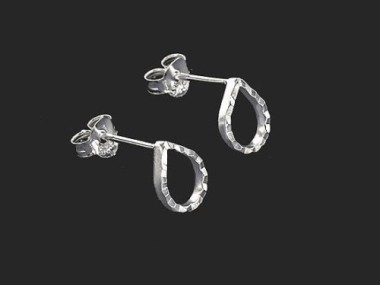 925 Sterling Silver Small Drop Stud Earrings 6.5x8mm.