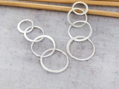 925 Sterling Silver Four Linked Circle Rings Charms, Connectors 40x15 mm.