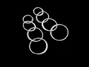 925 Sterling Silver Four Linked Circle Rings Charms, Connectors 40x15 mm.