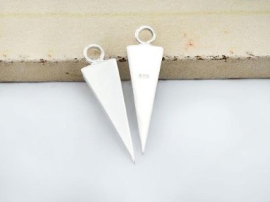 925 Sterling Silver Triangle Charms 5.5x17 mm.