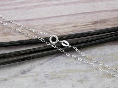 925 Sterling Silver Heart Chain Necklace , 2x1.8 mm.